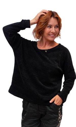 Nelly- Black- Chennille round neck knit